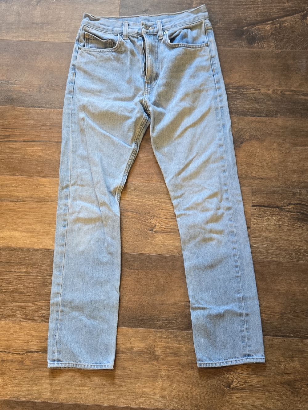 Women's Straight-Leg Light Blue Jeans